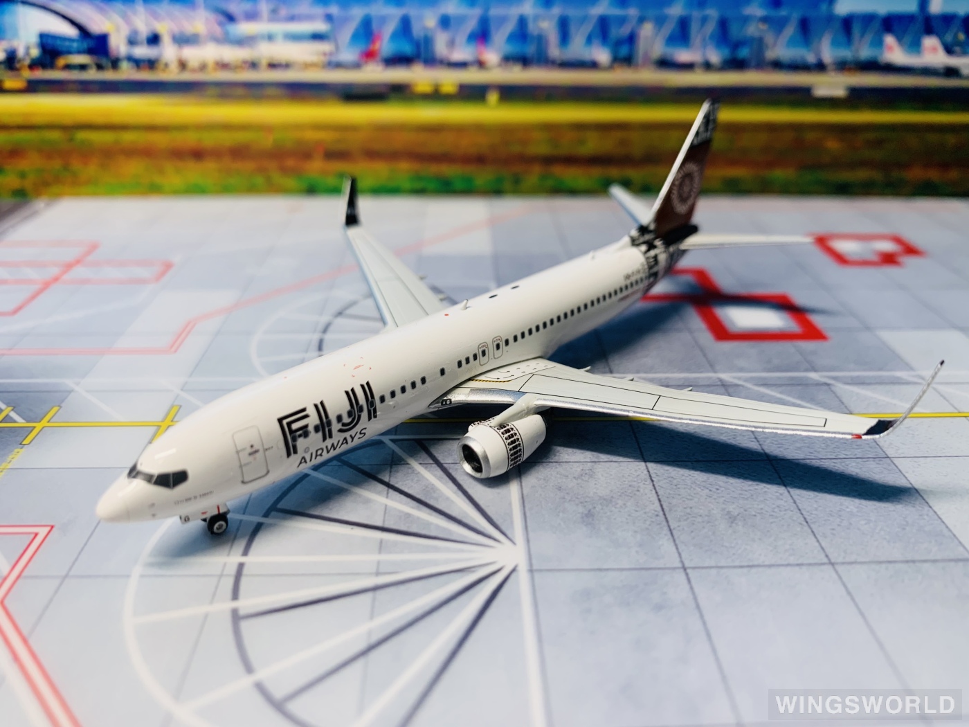 Phoenix 1:400 PH10904 Fiji Airways 斐济航空 Boeing 737-800 DQ-FJG