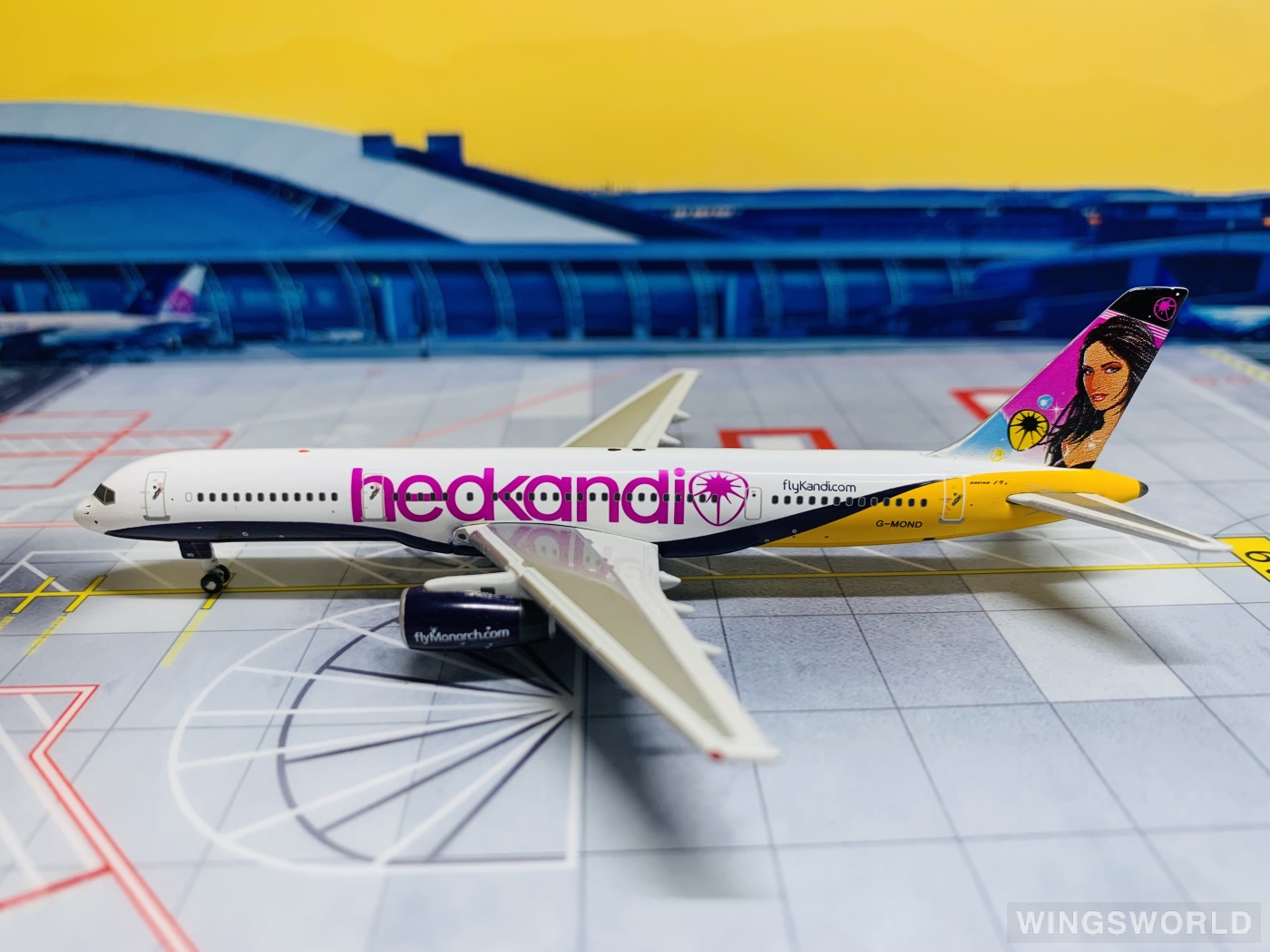 Phoenix 1:400 PH10184 Monarch Airlines 君主航空 Boeing 757-200 G-MOND