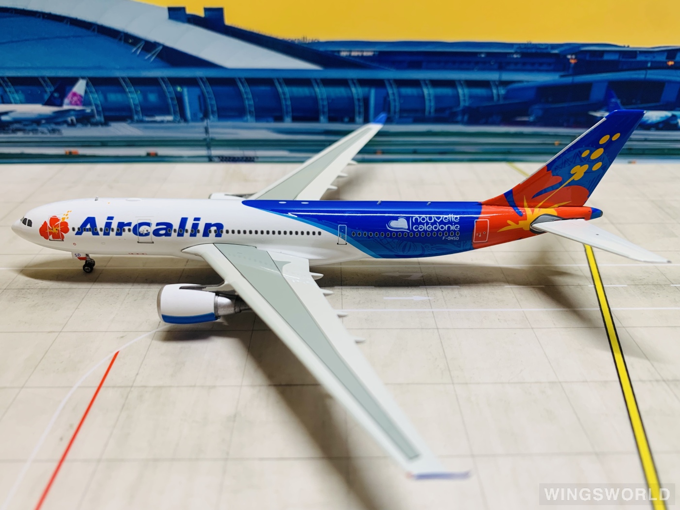 Phoenix 1:400 PH11081 AirCalin 喀里多尼亚航空 Airbus A330-200 F-OHSD