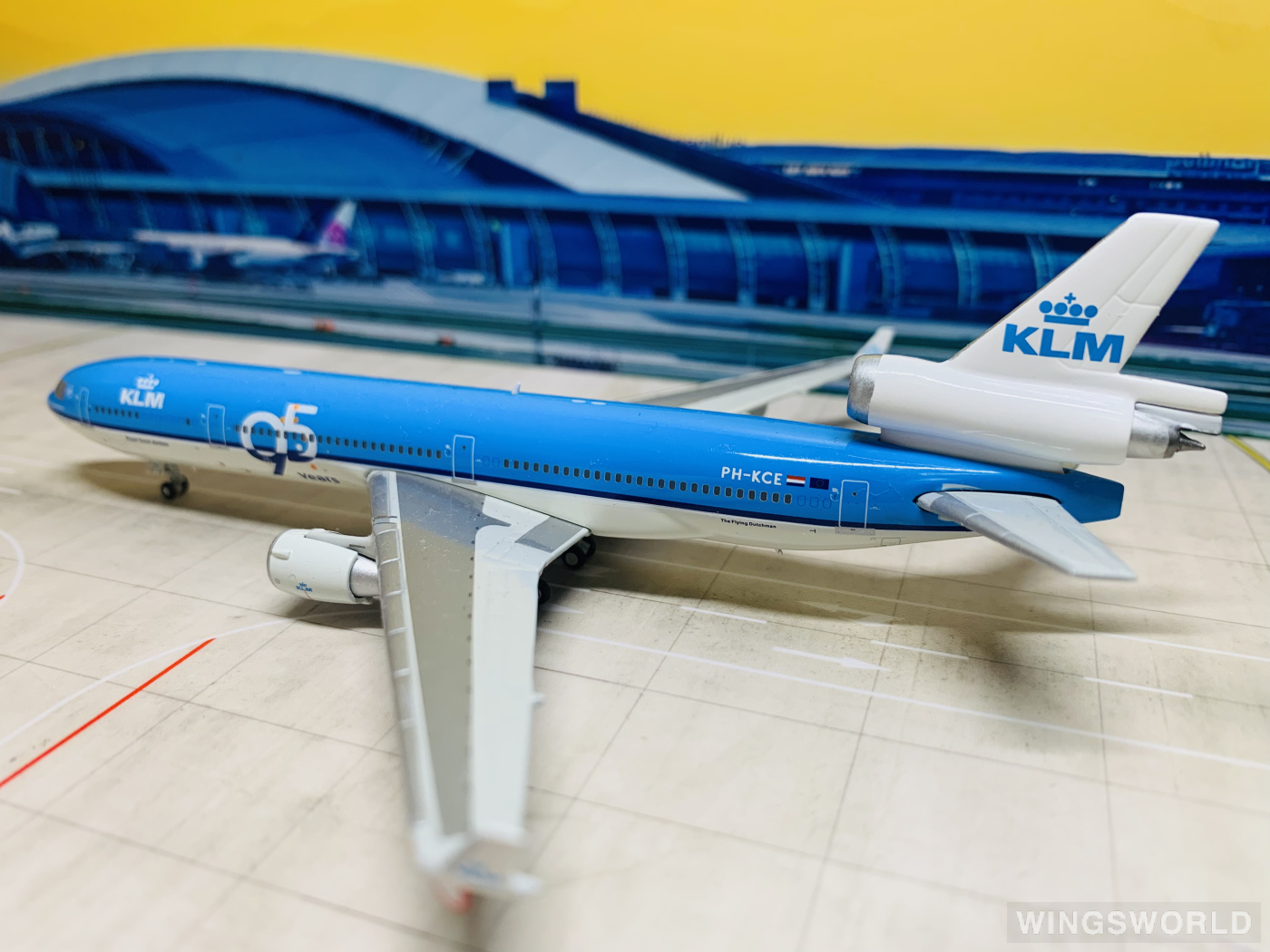 JC Wings 1:400 XX4611 KLM 荷兰皇家航空 McDonnell Douglas MD-11 PH-KCE