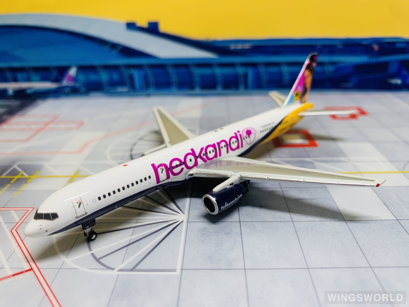 Phoenix 1:400 PH10184 Monarch Airlines 君主航空 Boeing 757-200 G-MOND