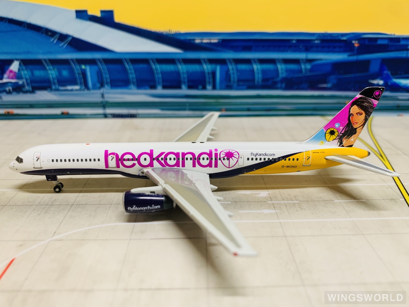 Phoenix 1:400 PH10184 Monarch Airlines 君主航空 Boeing 757-200 G-MOND