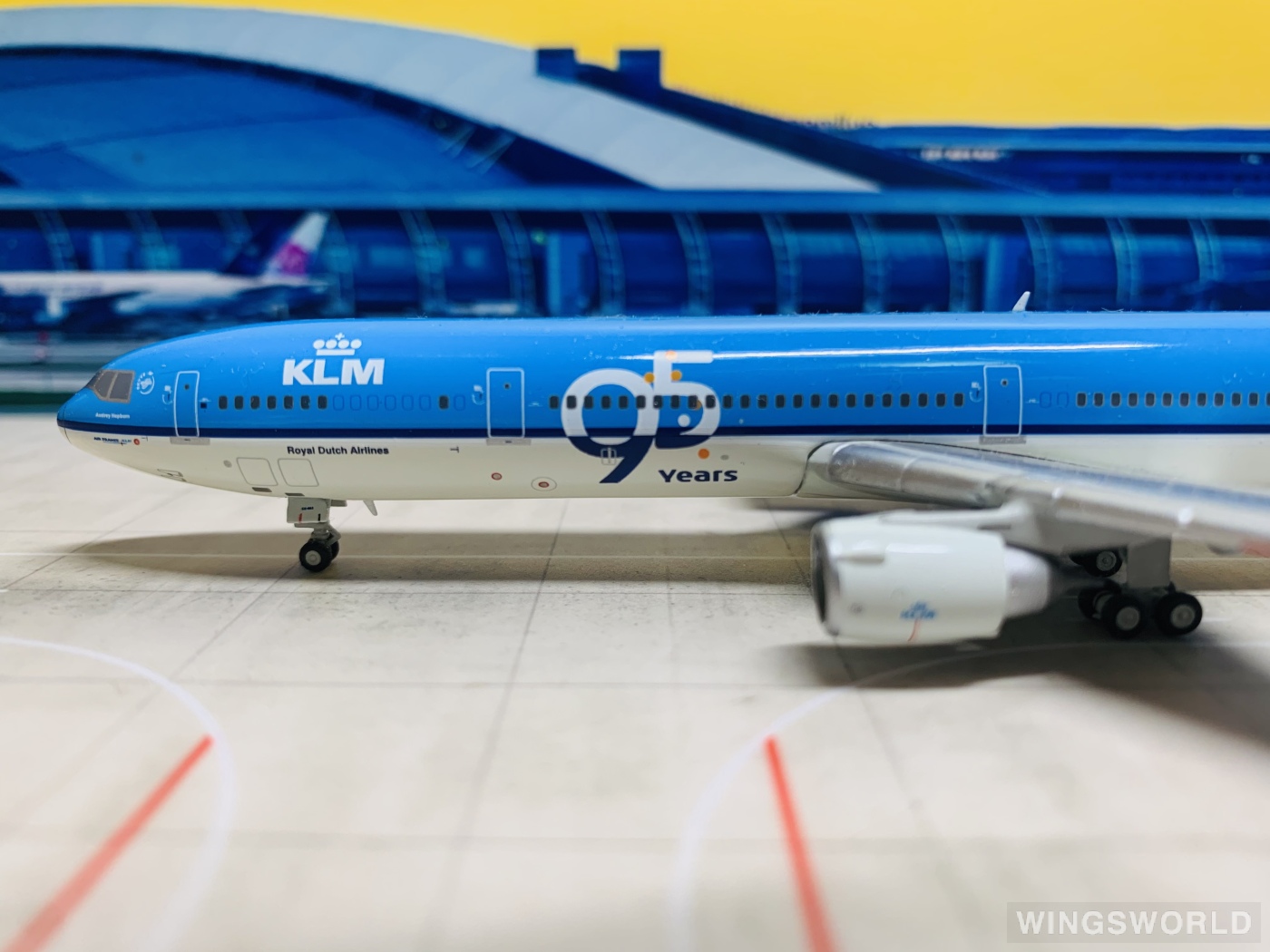 JC Wings 1:400 XX4611 KLM 荷兰皇家航空 McDonnell Douglas MD-11 PH-KCE