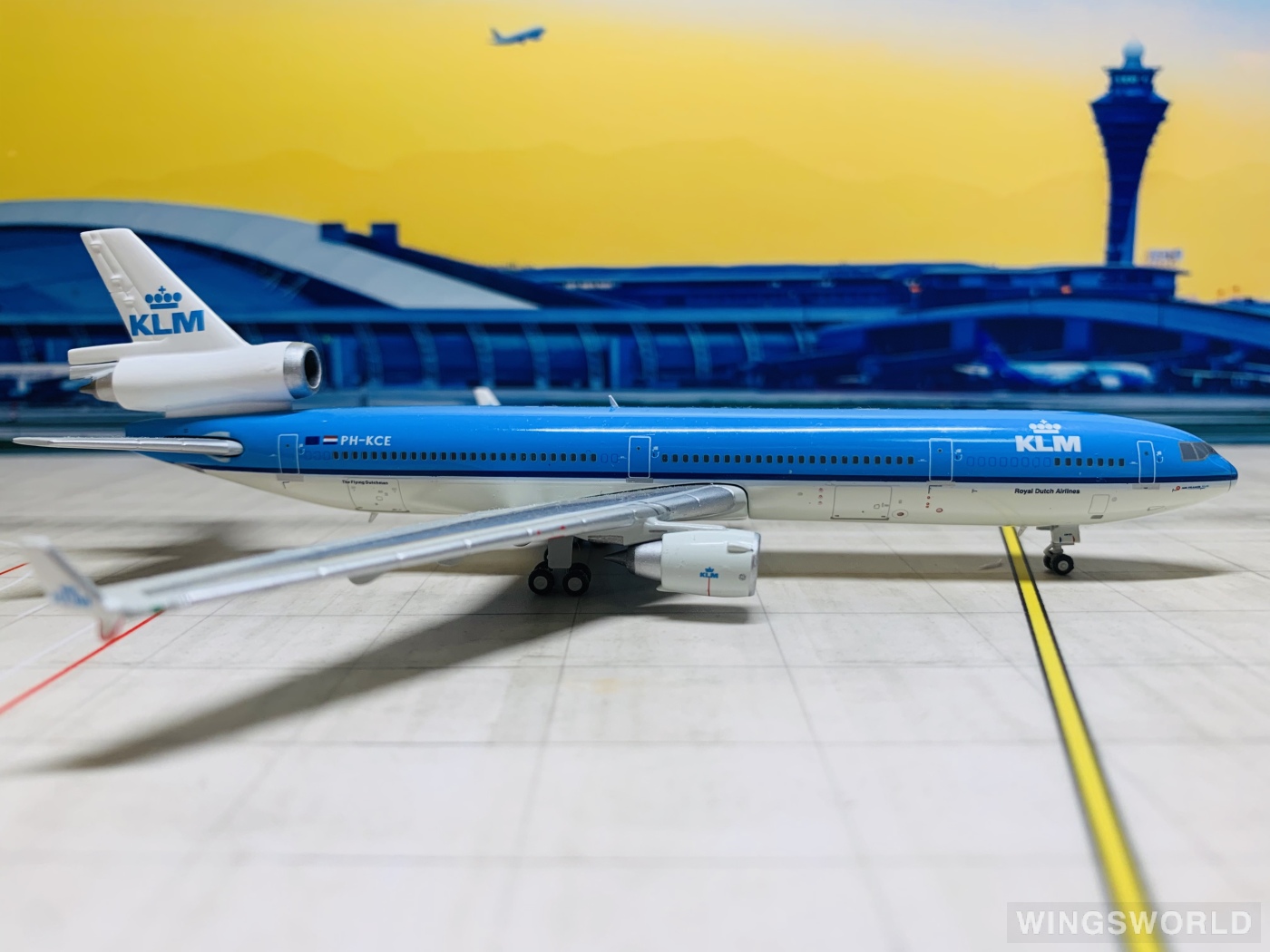 JC Wings 1:400 XX4611 KLM 荷兰皇家航空 McDonnell Douglas MD-11 PH-KCE