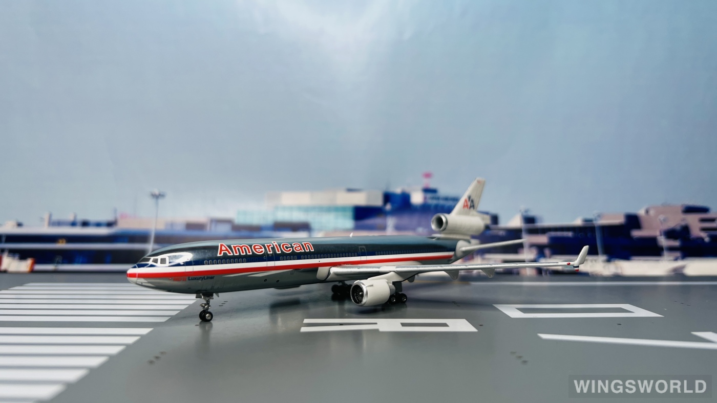 Phoenix 1:400 PH04515 American Airlines 美国航空 McDonnell Douglas MD-11 N1762B