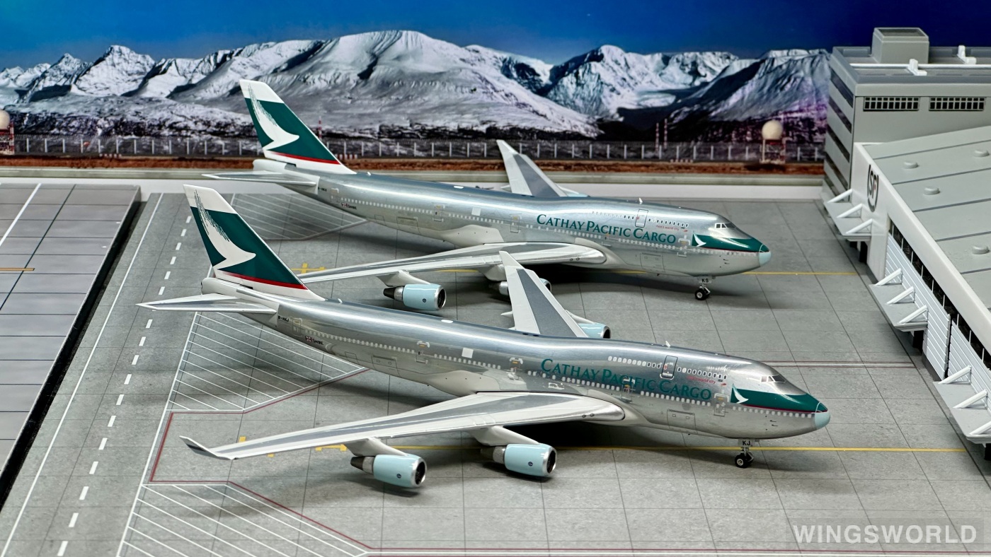 Phoenix 1:400 PH04543 Cathay Pacific 国泰航空 Boeing 747-400 B-HKS