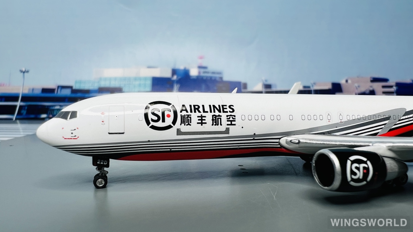 Phoenix 1:400 PH04532 SF Airlines 顺丰航空 Boeing 767-300ER B-222D