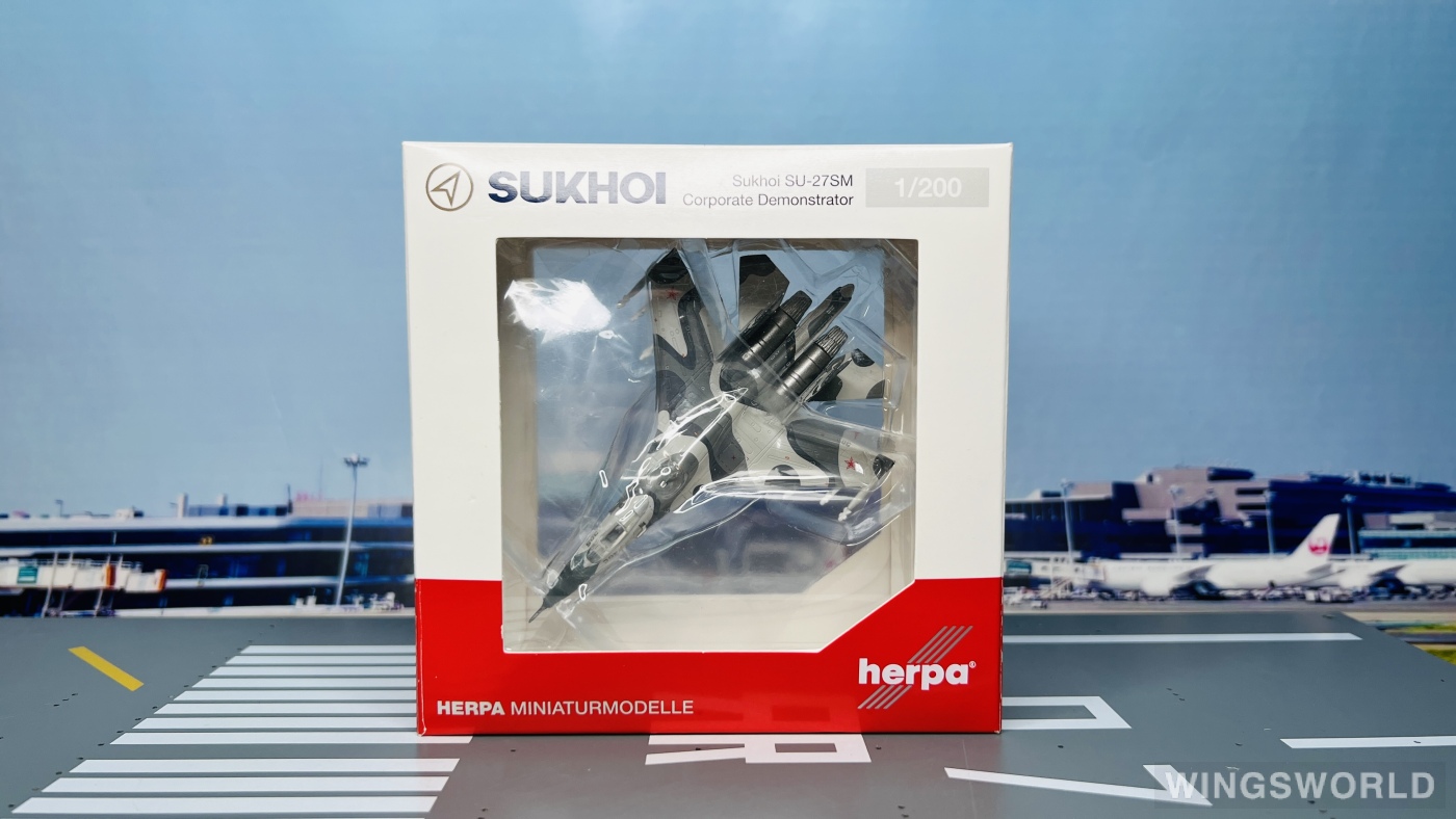 Herpa 1:200 571425 Russian Air Force 俄罗斯空军 Sukhoi Su-27 305