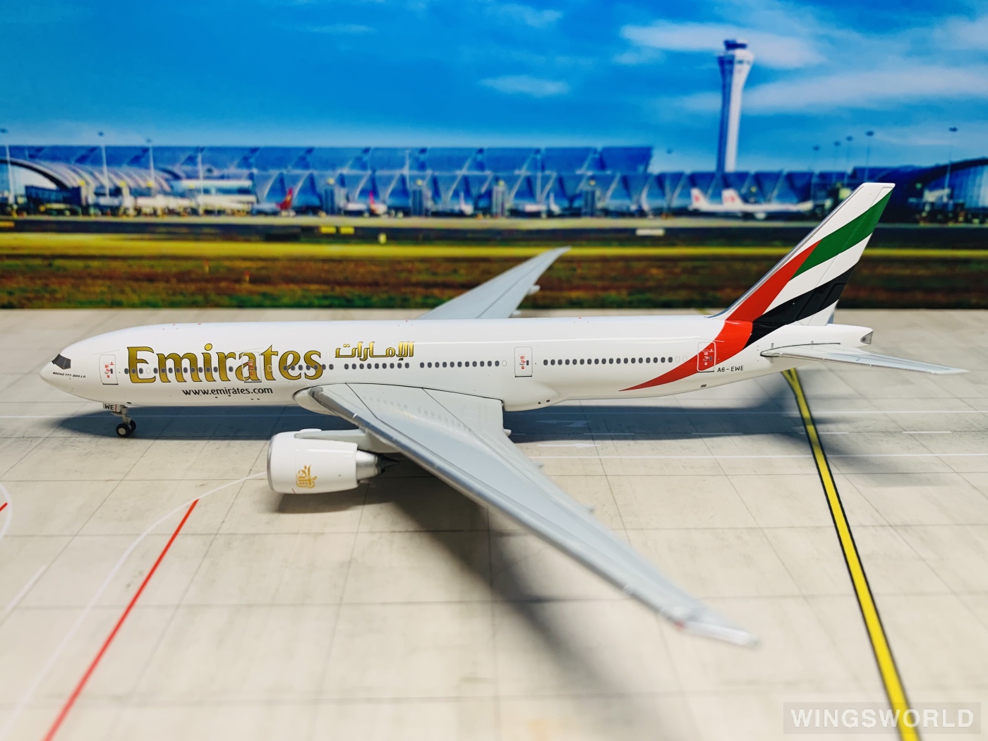 Geminijets 1:400 GJUAE1352 Emirates 阿联酋航空 Boeing 777-200 A6-EWE