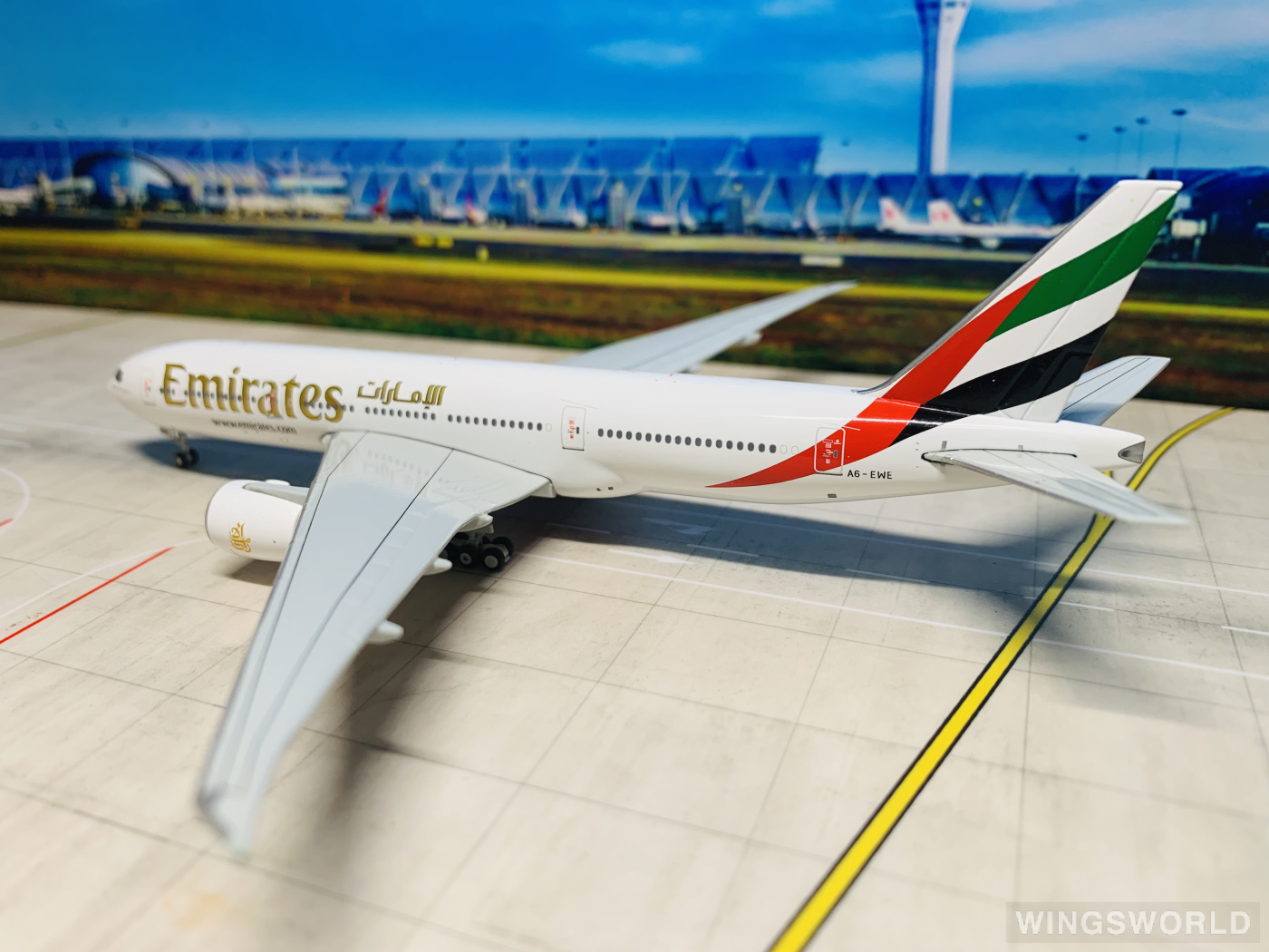 Geminijets 1:400 GJUAE1352 Emirates 阿联酋航空 Boeing 777-200 A6-EWE