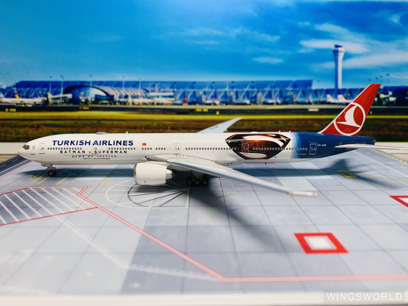 Phoenix 1:400 PH04091 Turkish Airlines 土耳其航空 Boeing 777-300ER TC-JJN