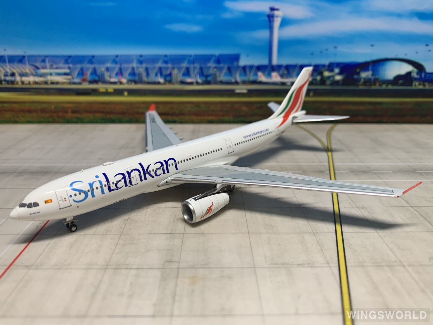 NGmodels 1:400 NG61008 SriLankan Airlines 斯里兰卡航空 Airbus A330-200 4R-ALJ