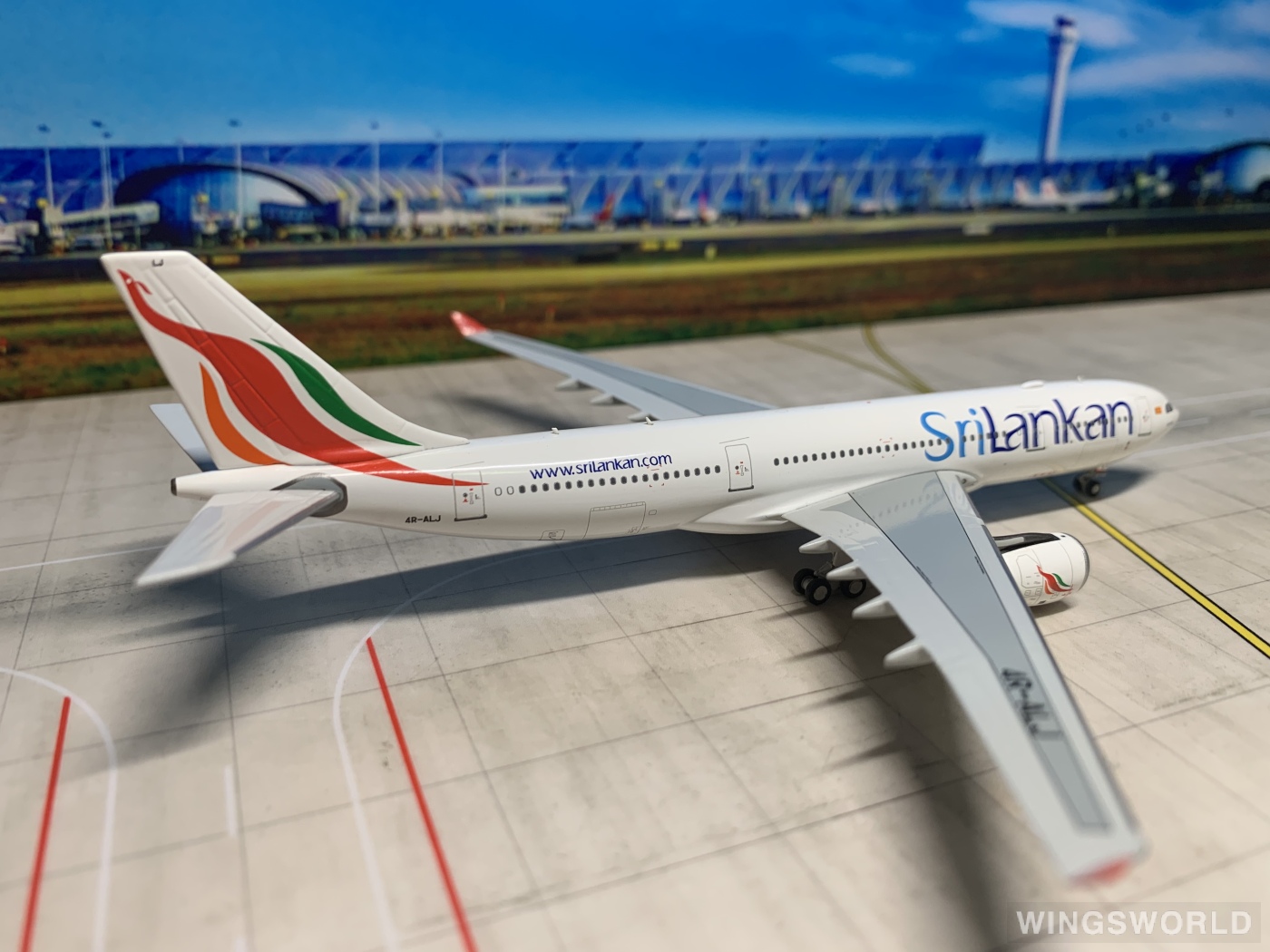 NGmodels 1:400 NG61008 SriLankan Airlines 斯里兰卡航空 Airbus A330-200 4R-ALJ