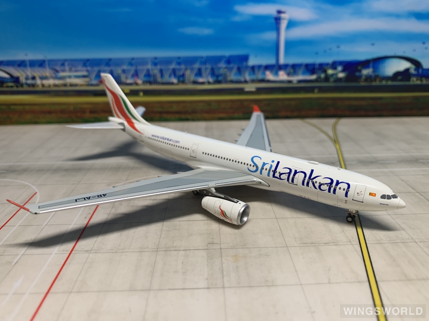 NGmodels 1:400 NG61008 SriLankan Airlines 斯里兰卡航空 Airbus A330-200 4R-ALJ