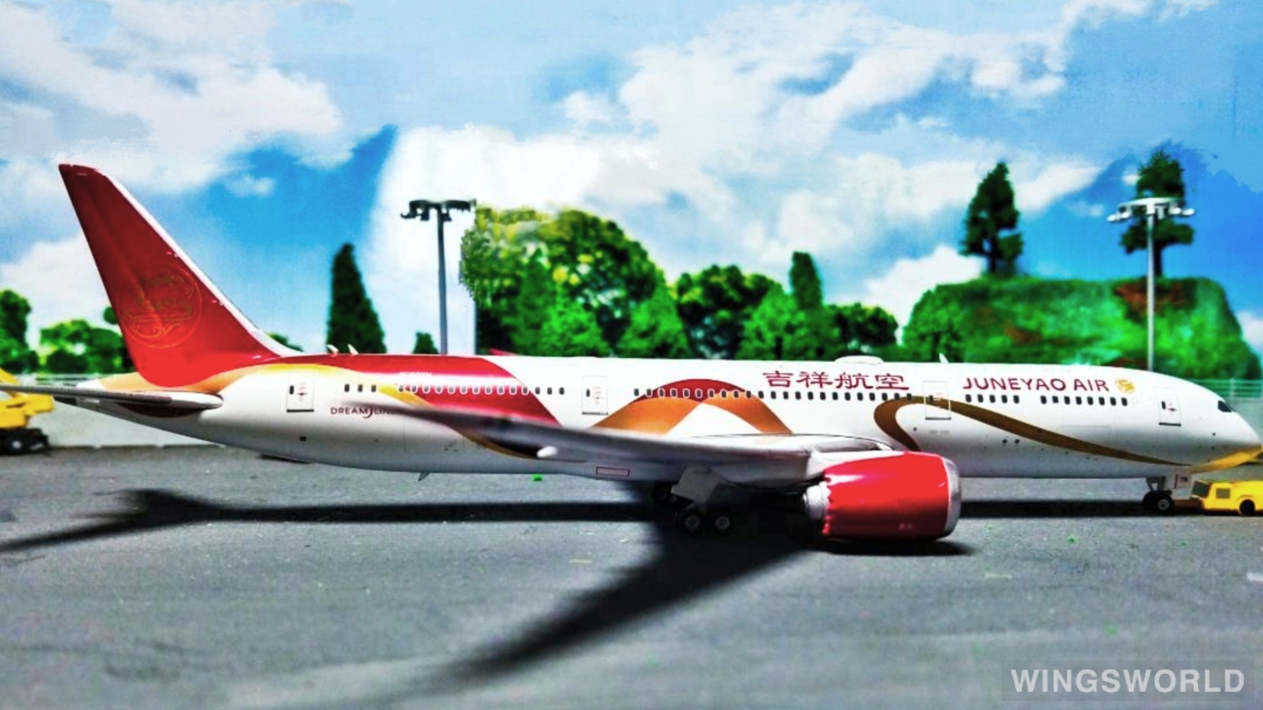 航空機・ヘリコプター phoenix JuneyaoAir Boeing 787-9 1/400 Juneyao Airlines Launches Boeing 787-9 Flights From Shanghai