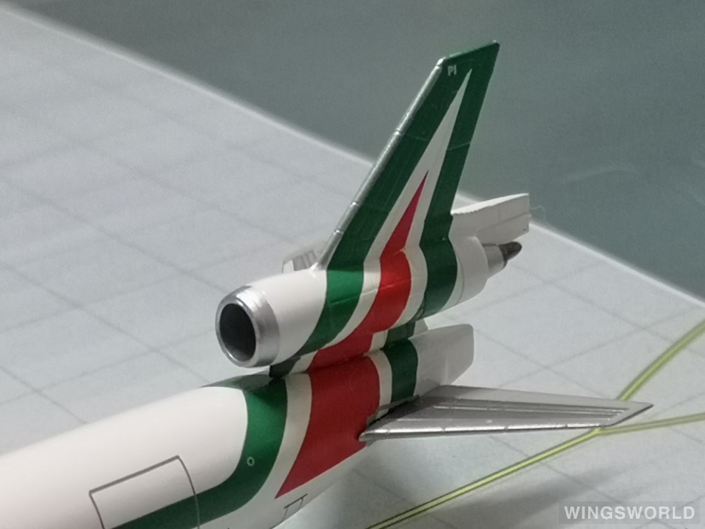 Dragon Models 1:400 55443 Alitalia 意大利航空 McDonnell Douglas MD-11 EI-UPI