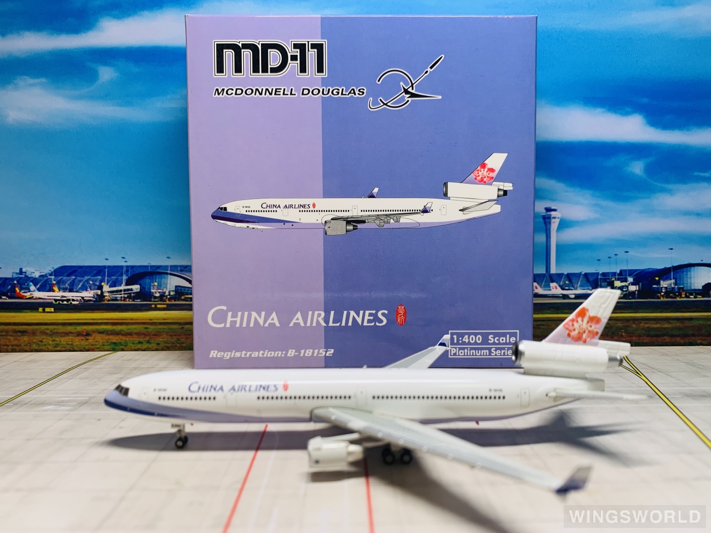 Phoenix 1:400 PH10993 China Airlines 中华航空 McDonnell Douglas MD-11 B-18152