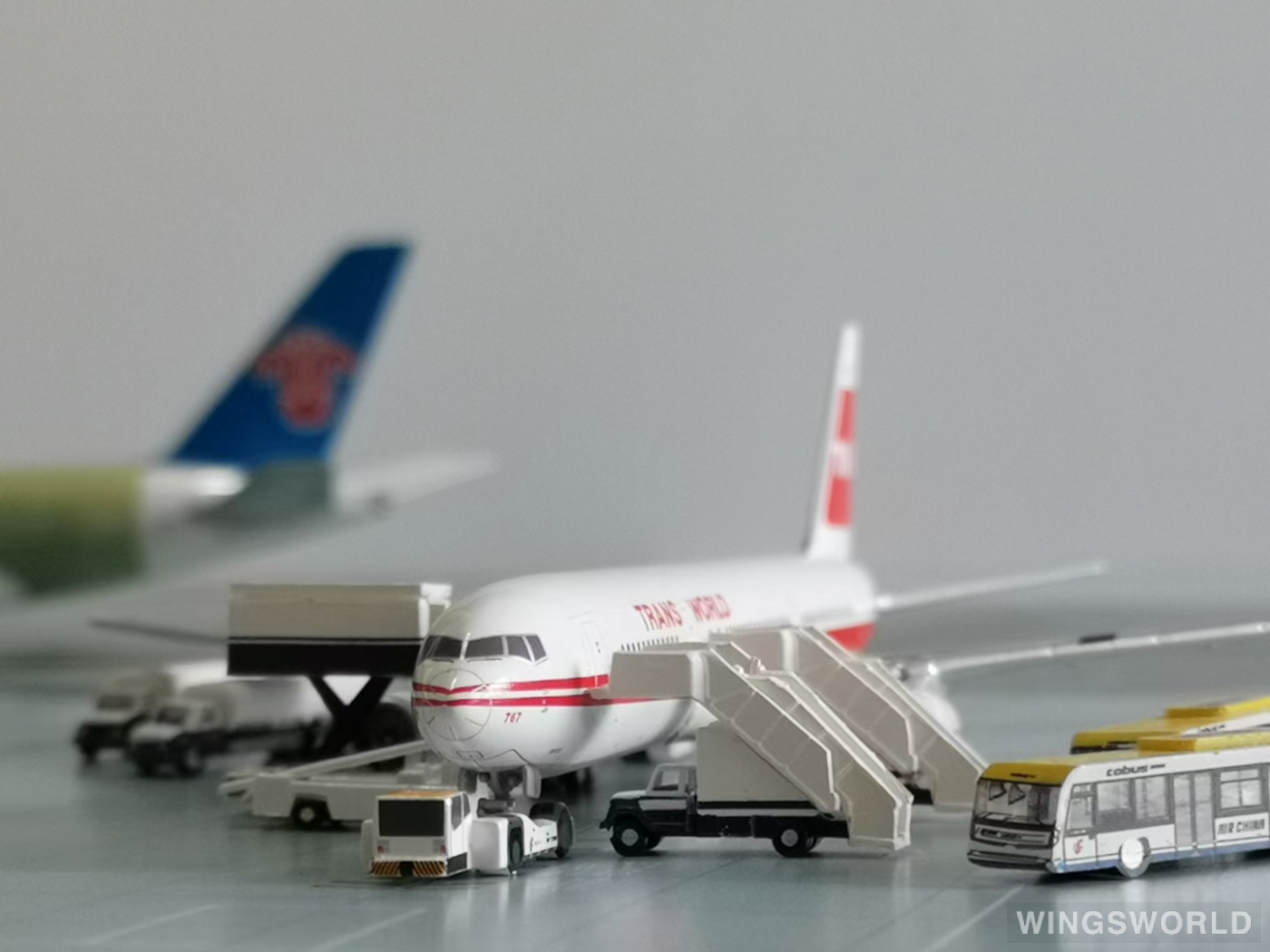Geminijets 1:400 GJTWA470 TWA 环球航空 Boeing 767-300 EI-CAL