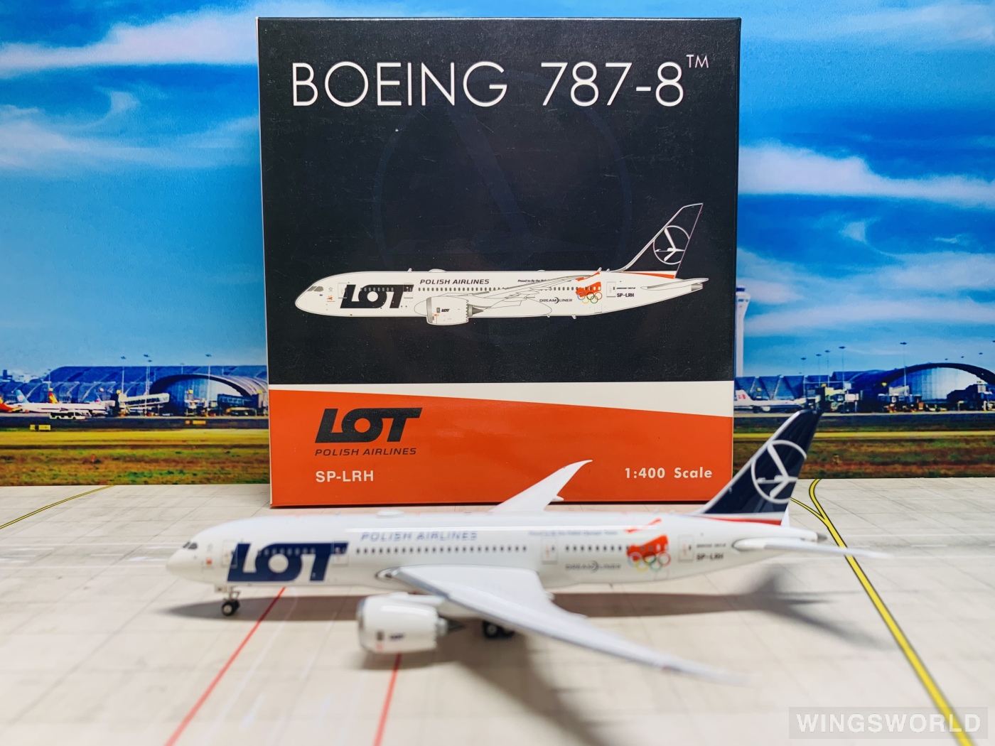Phoenix 1:400 PH04174 LOT 波兰航空 Boeing 787-8 SP-LRH