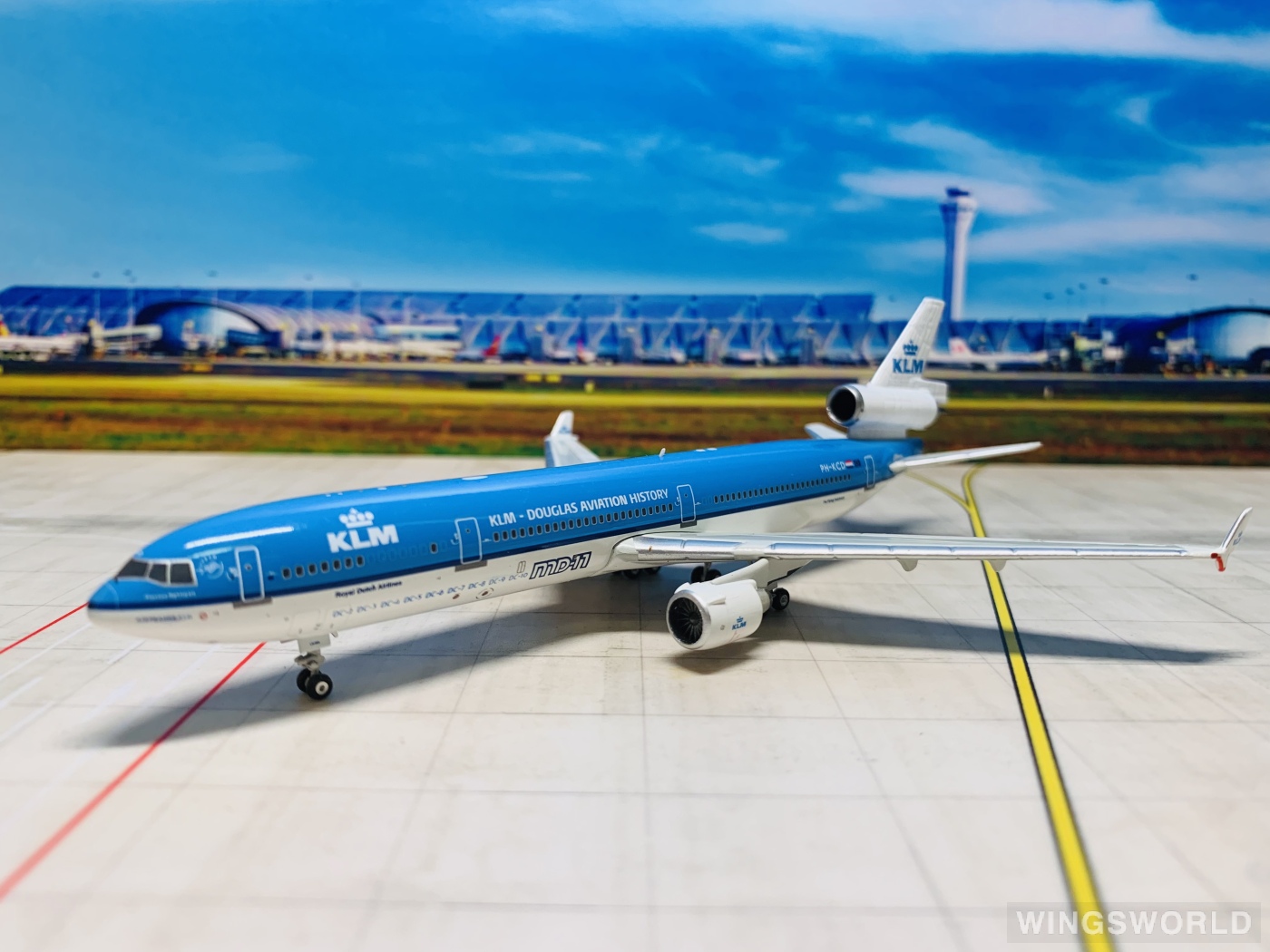 Phoenix 1:400 PH11040 KLM 荷兰皇家航空 McDonnell Douglas MD-11 PH-KCD