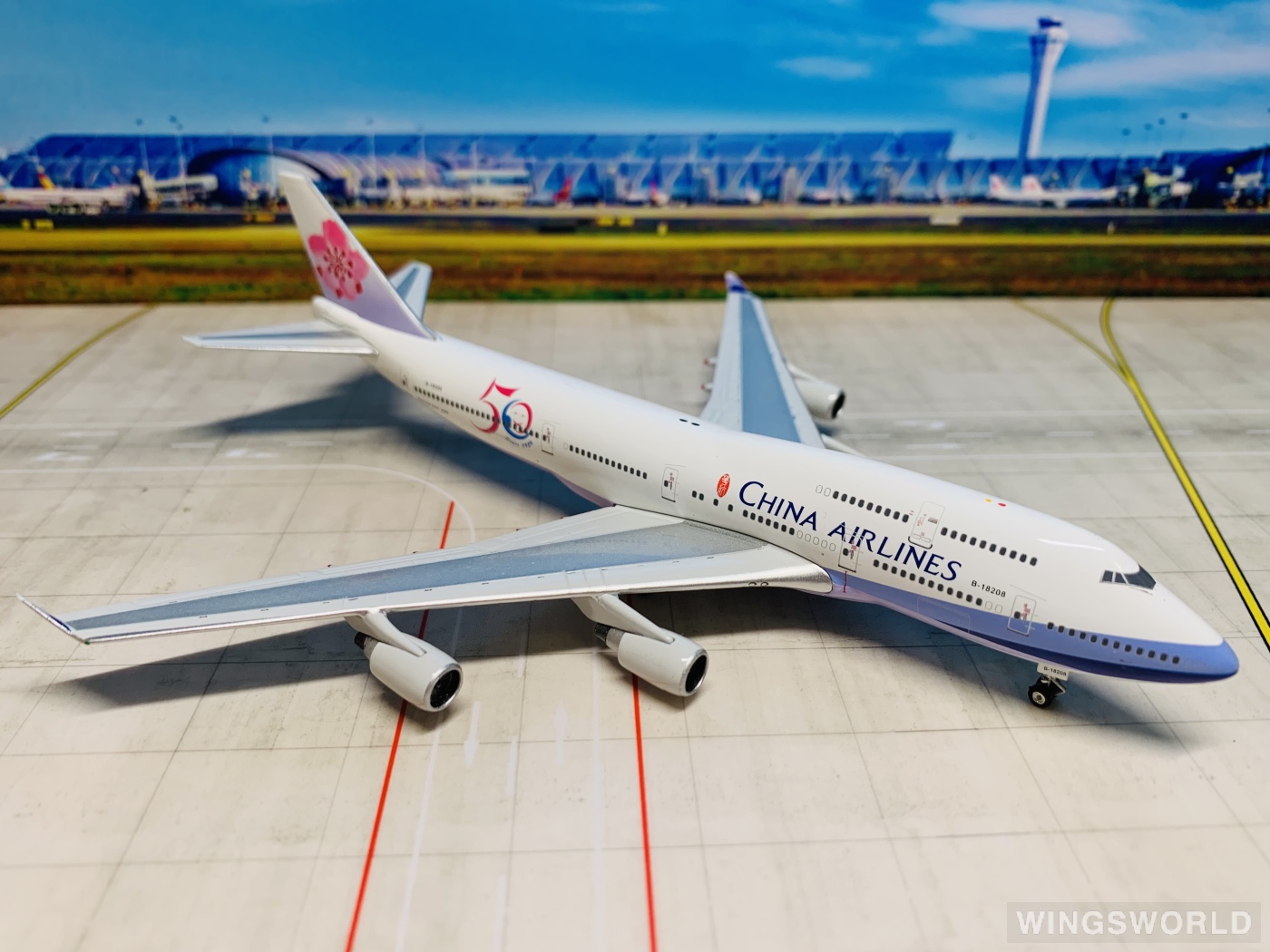 Phoenix 1:400 PH10351 China Airlines 中华航空 Boeing 747-400 B-18208