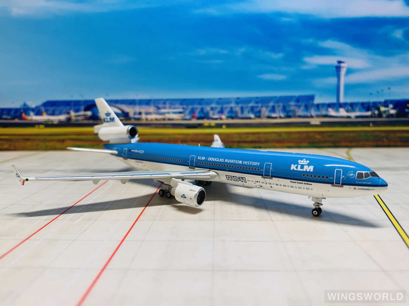 Phoenix 1:400 PH11040 KLM 荷兰皇家航空 McDonnell Douglas MD-11 PH-KCD