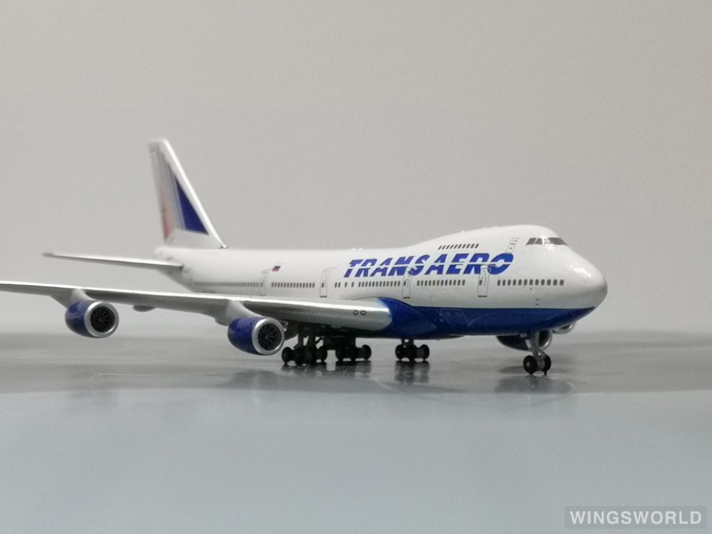 Magic 1:400 604480 Transaero Airlines 俄罗斯洲际航空 Boeing 747-200 VQ-BQA