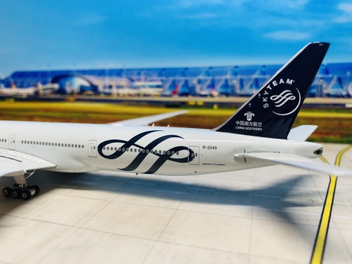 Phoenix 1:400 Boeing 777-300ER China Southern 中国南方航空