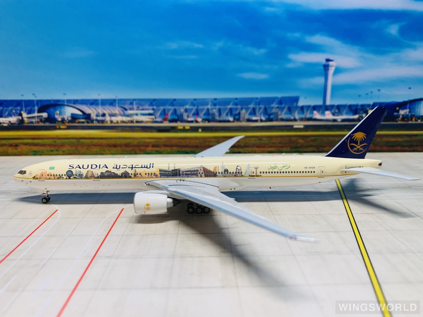 Phoenix 1:400 PH11349 Saudia 沙特阿拉伯航空 Boeing 777-300ER HZ-AK28