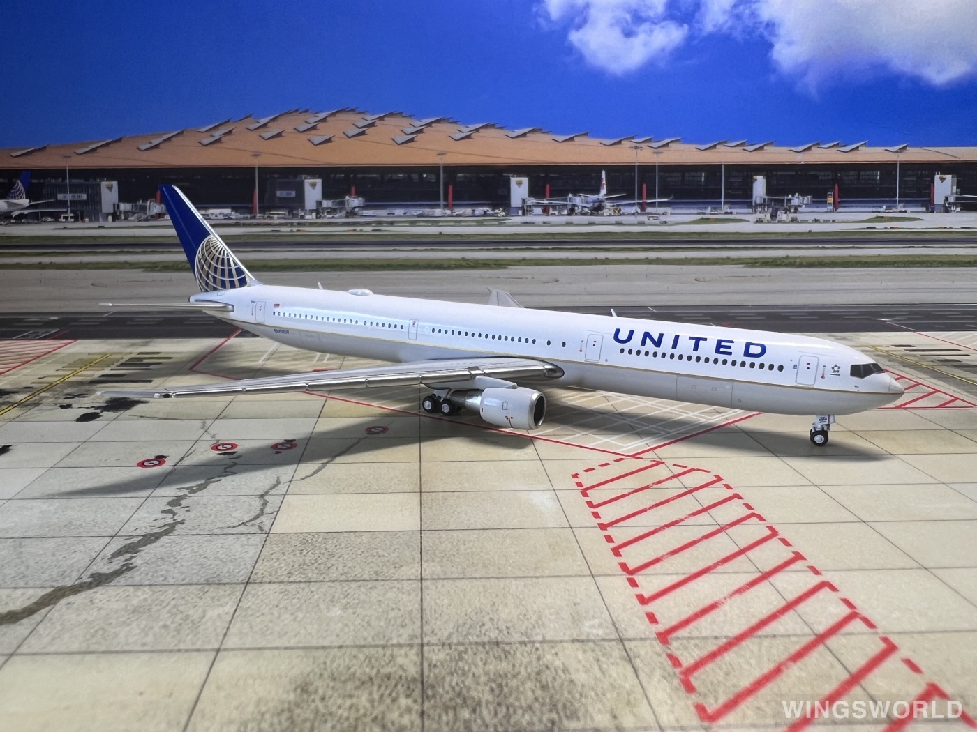 Geminijets 1:400 GJUAL2155 United Airlines 美国联合航空 Boeing 767-400 N69059
