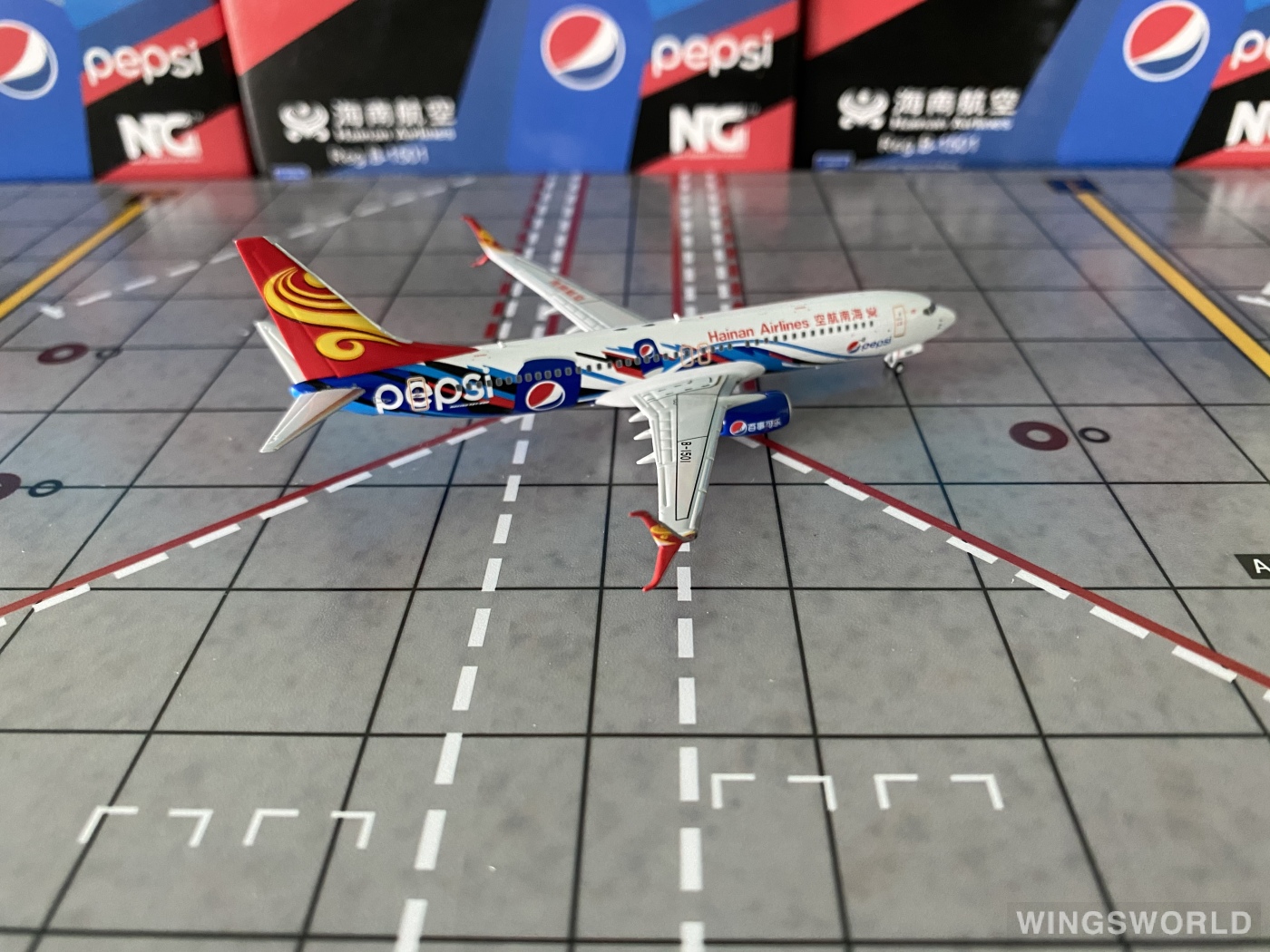 NGmodels 1:400 NG58178 Hainan Airlines 海南航空 Boeing 737-800 B-1501