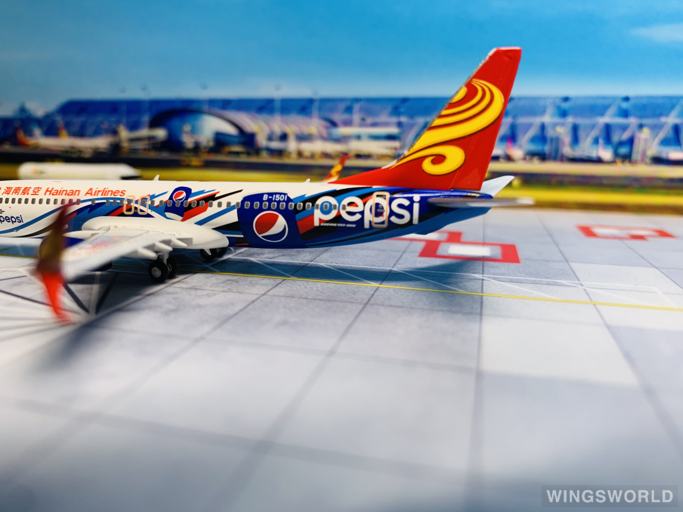 NGmodels 1:400 NG58178 Hainan Airlines 海南航空 Boeing 737-800 B-1501