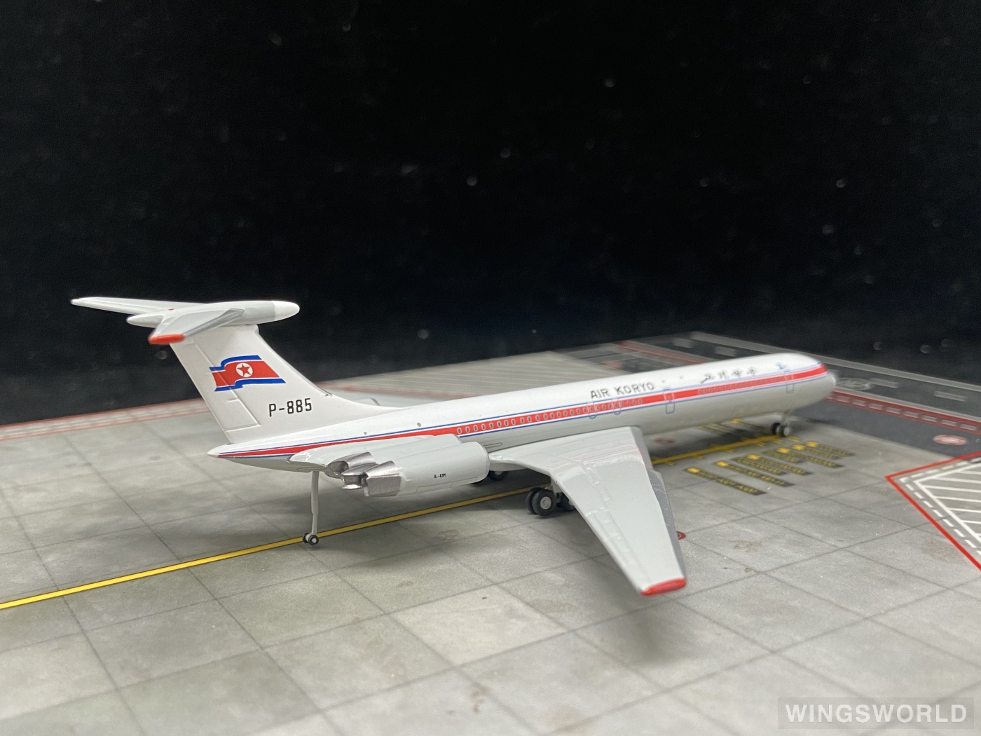 Geminijets 1:400 Ilyushin Il-62 Air Koryo 朝鲜高丽航空GJKOR1527 P 