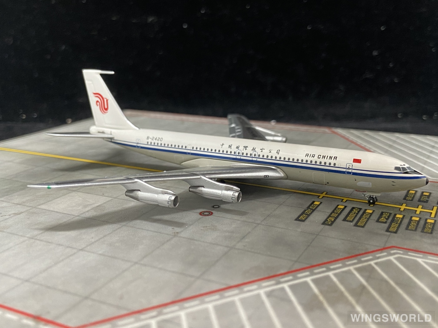 AeroClassics 1:400 Boeing 707-300 Air China 中国国际航空ACB2420 B