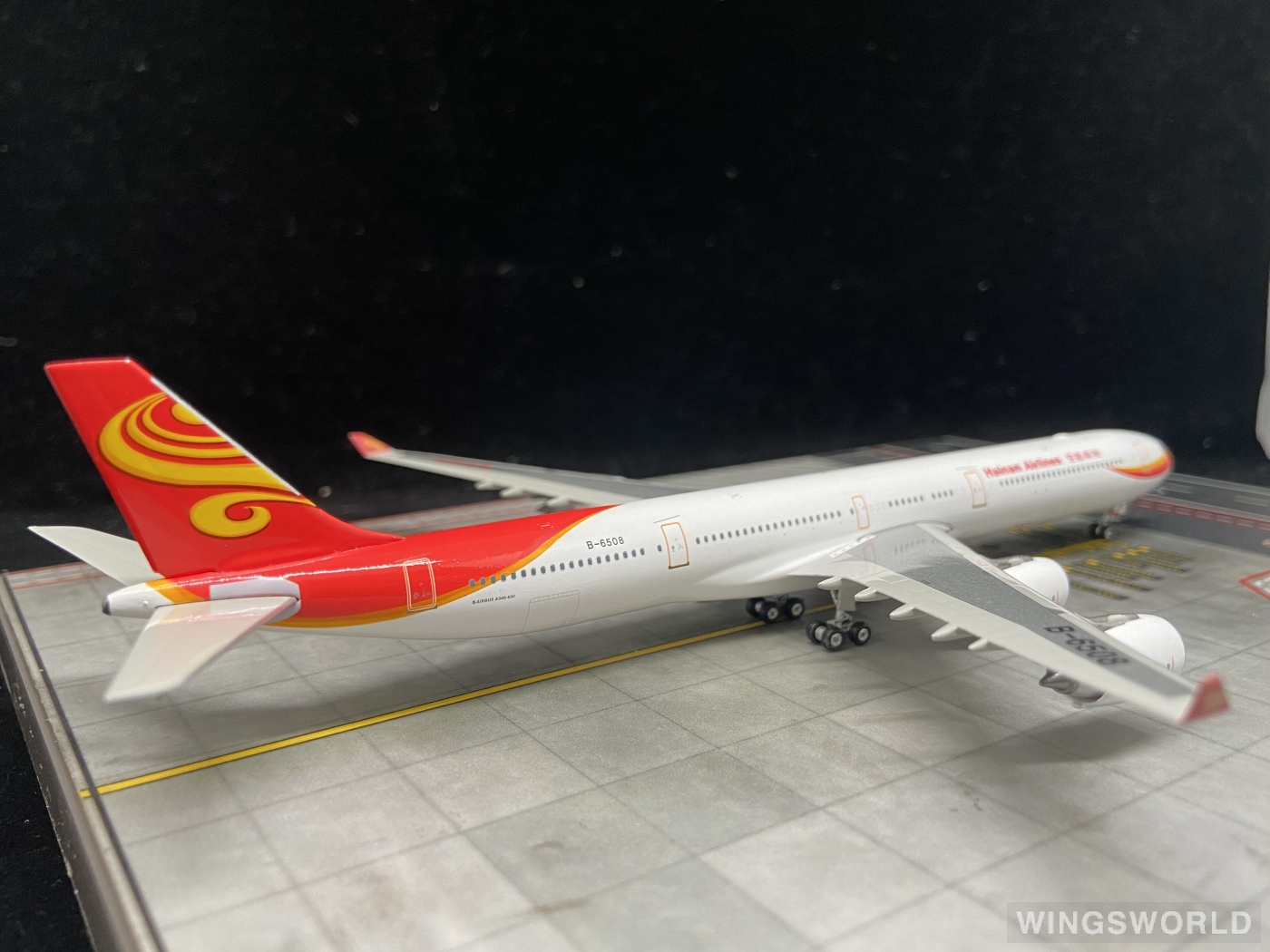 Phoenix 1:400 PH10525A Hainan Airlines 海南航空 Airbus A340-600 B-6508