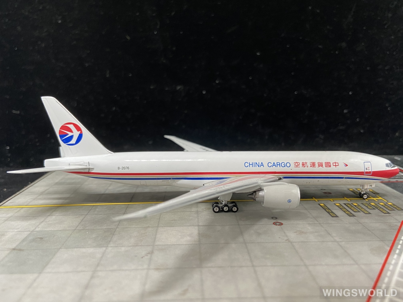Phoenix 1:400 PH10430 China Cargo Airlines 中国货运航空 Boeing 777F B-2076
