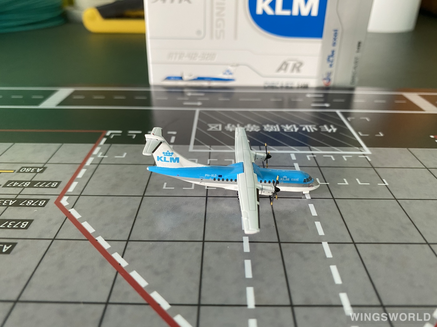 JC Wings 1:400 XX40004 KLM 荷兰皇家航空 ATR 42 PH-XLD