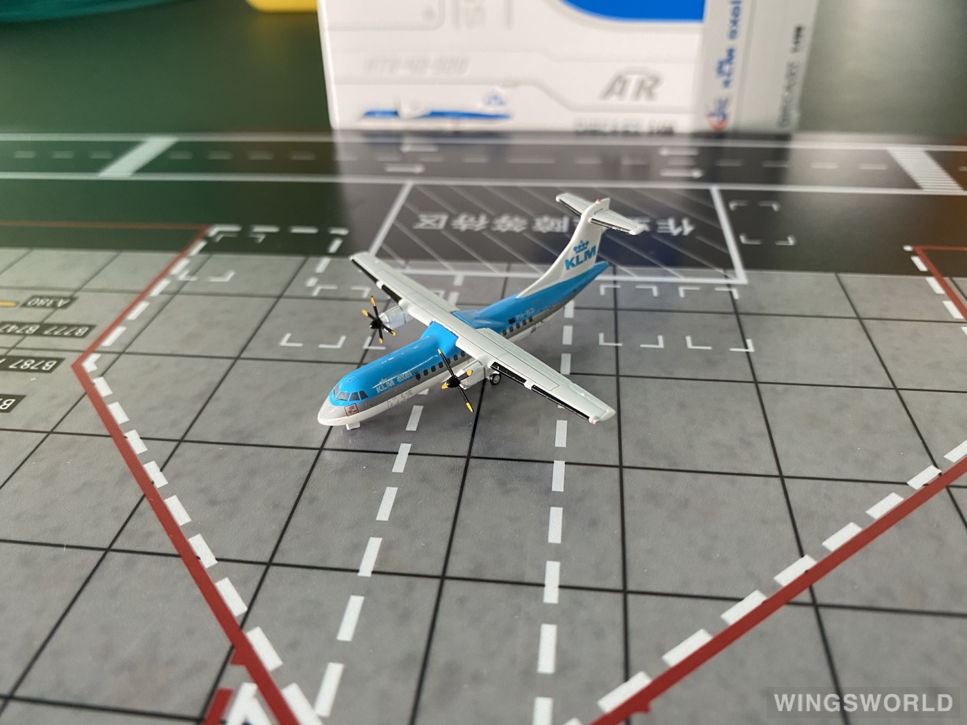 JC Wings 1:400 XX40004 KLM 荷兰皇家航空 ATR 42 PH-XLD