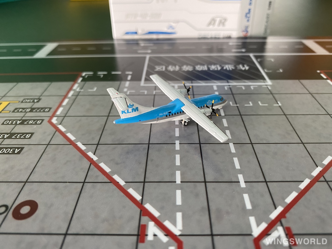 JC Wings 1:400 XX40004 KLM 荷兰皇家航空 ATR 42 PH-XLD