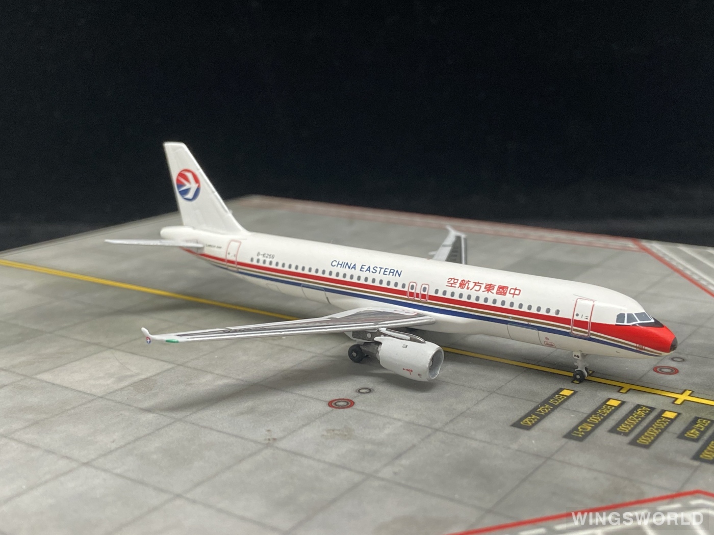 AeroClassics 1:400 ACB6259 China Eastern 中国东方航空 Airbus A320 B-6259