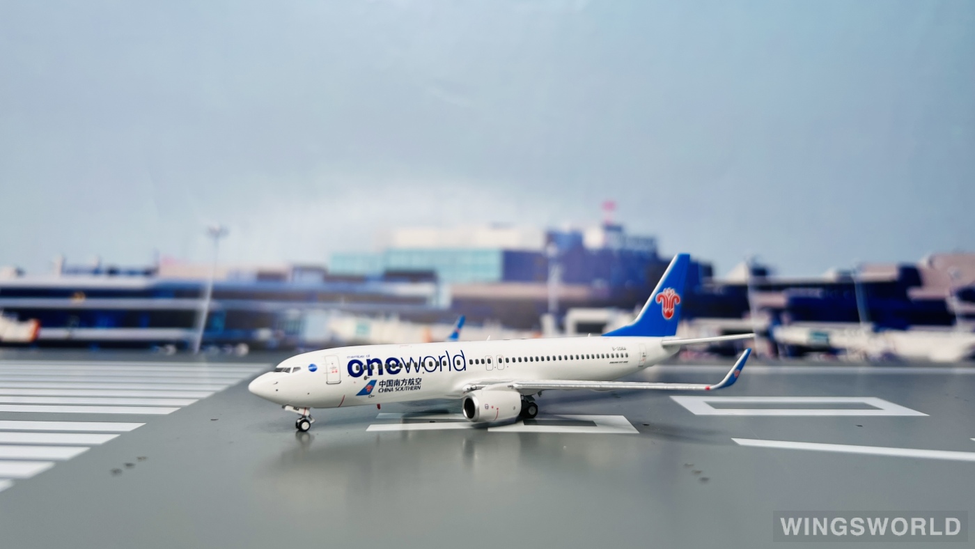 Pandamodel 1:400 73802 China Southern 中国南方航空 Boeing 737-800 B-206A