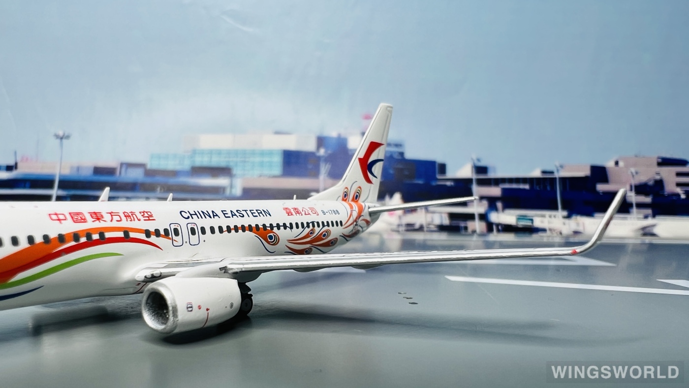 Pandamodel 1:400 73801 China Eastern 中国东方航空 Boeing 737-800 B-1788