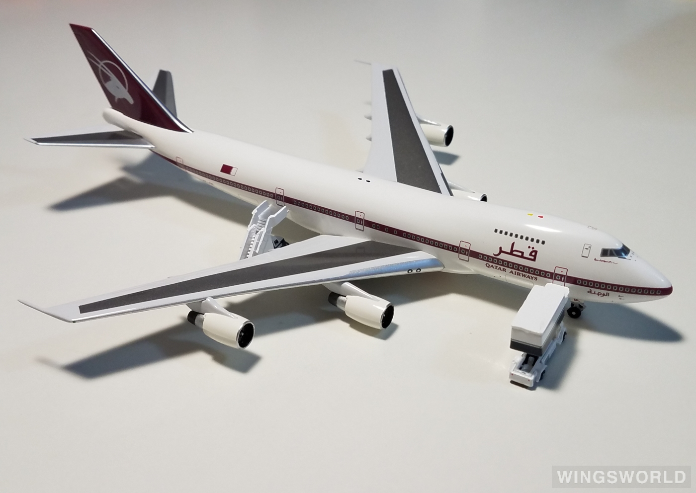 Aviation400 1:400 AV4742030 Qatar 卡塔尔航空 Boeing 747-100 A7-ABL