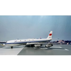 CAAC 中国民航 Boeing 707-300 B-2402  KJ-B707-065 Inflight200 1:200