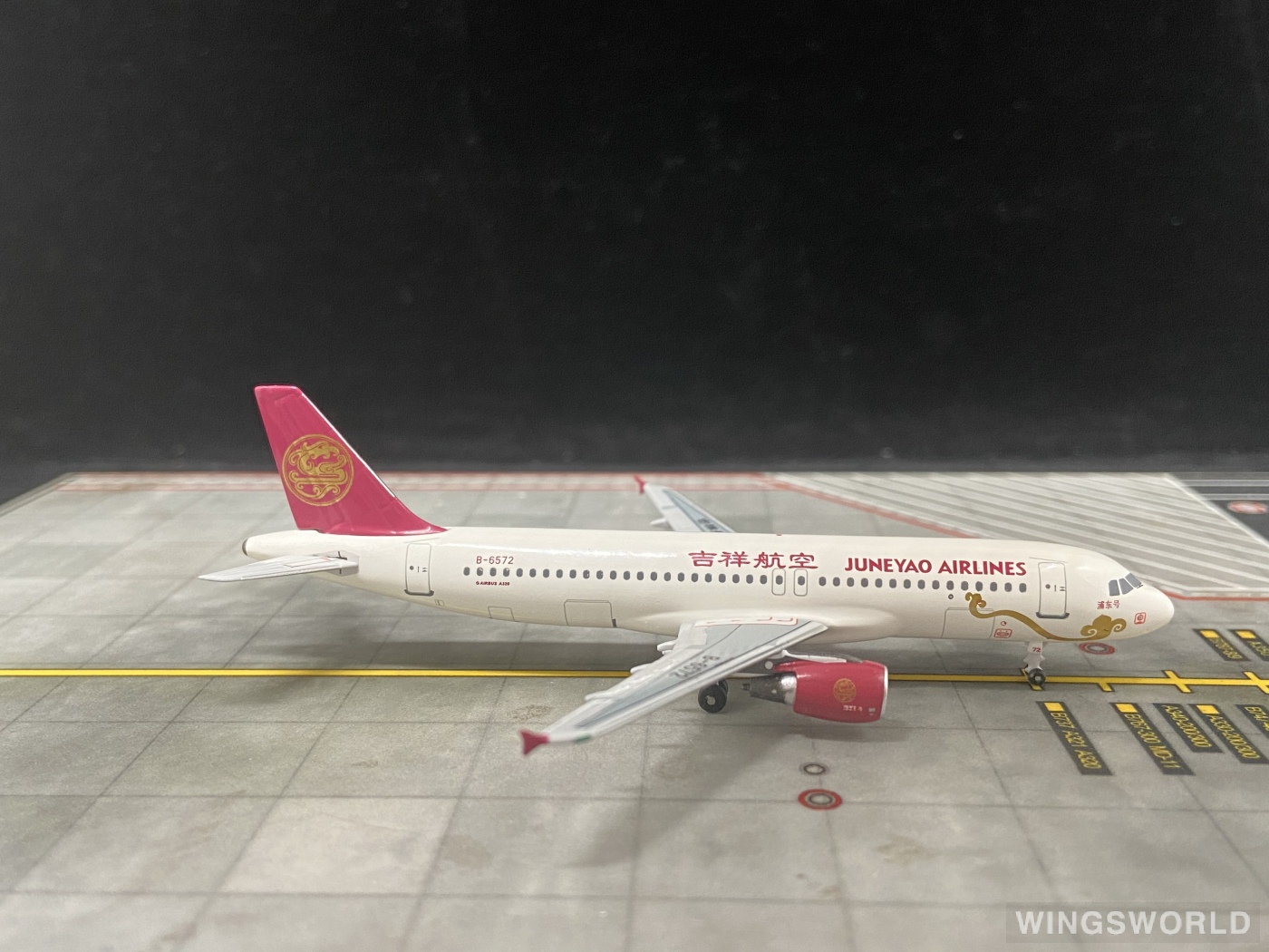 AeroClassics 1:400 ACB6572 Juneyao Airlines 吉祥航空 Airbus A320 B-6572