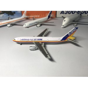 Airbus 空中客车 Airbus A300B4/B2 F-BUAD  55432 Dragon Models 1:400