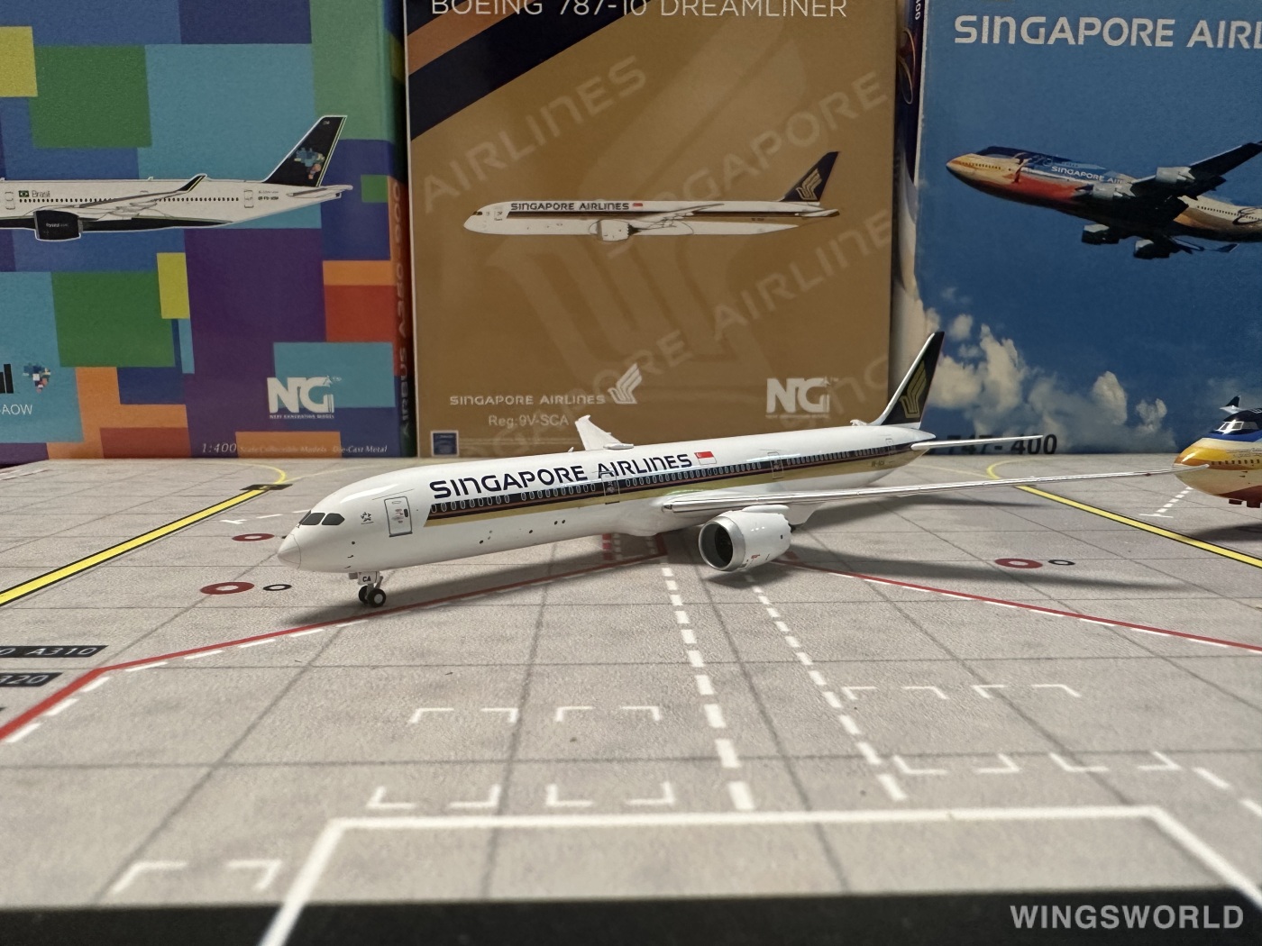NGmodels 1:400 NG56007 Singapore Airlines 新加坡航空 Boeing 787-10 9V-SCA