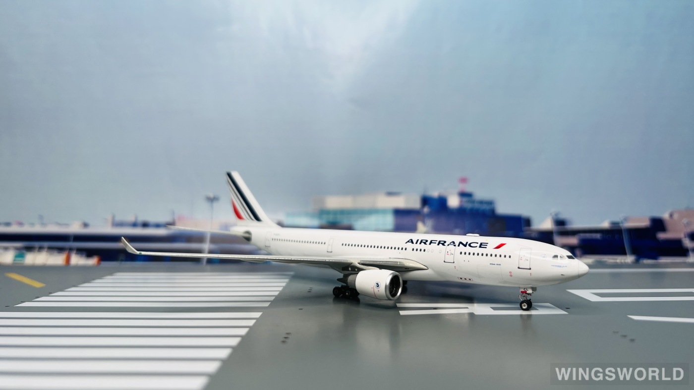 Phoenix 1:400 PH10433 Air France 法国航空 Airbus A330-200 F-GZCL