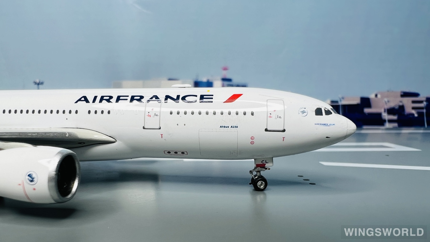 Phoenix 1:400 PH10433 Air France 法国航空 Airbus A330-200 F-GZCL