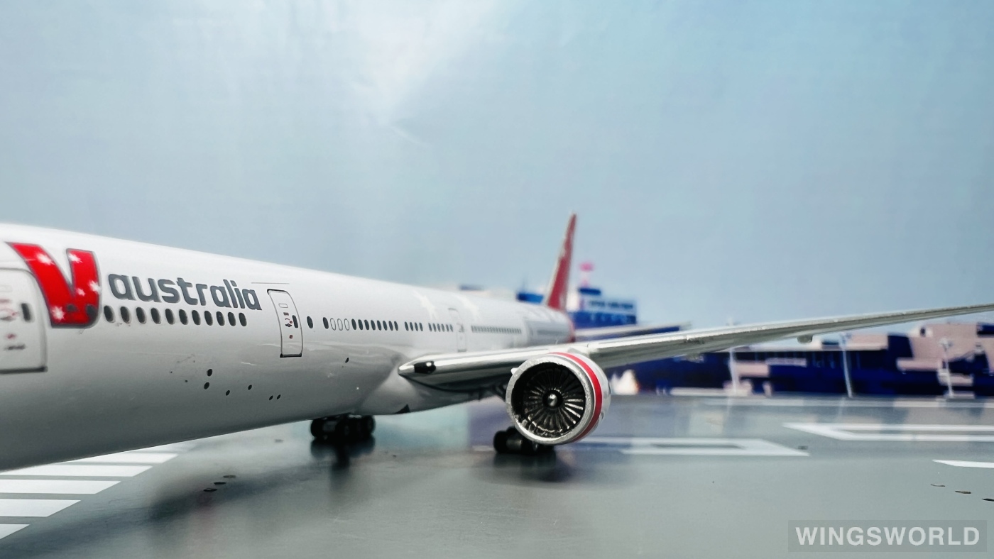 Phoenix 1:400 PH10290 V Australia Boeing 777-300ER VH-VOZ